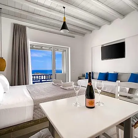 Anius Hotel 3*